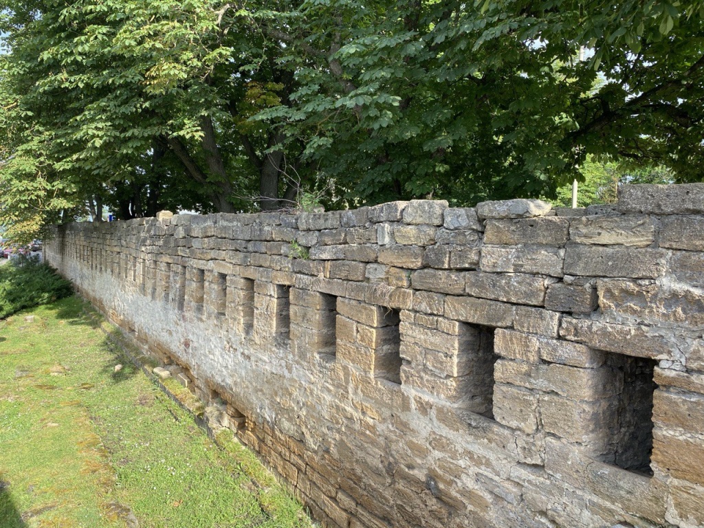 Обзорная экскурсия «Старый город»