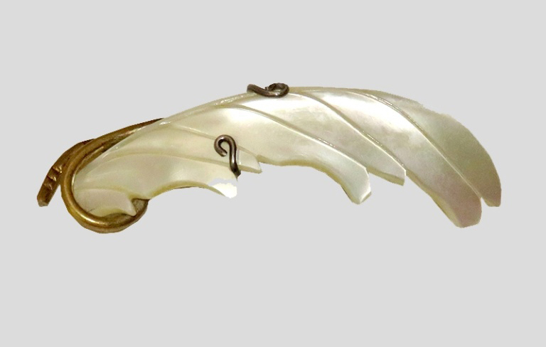 Броши XX века