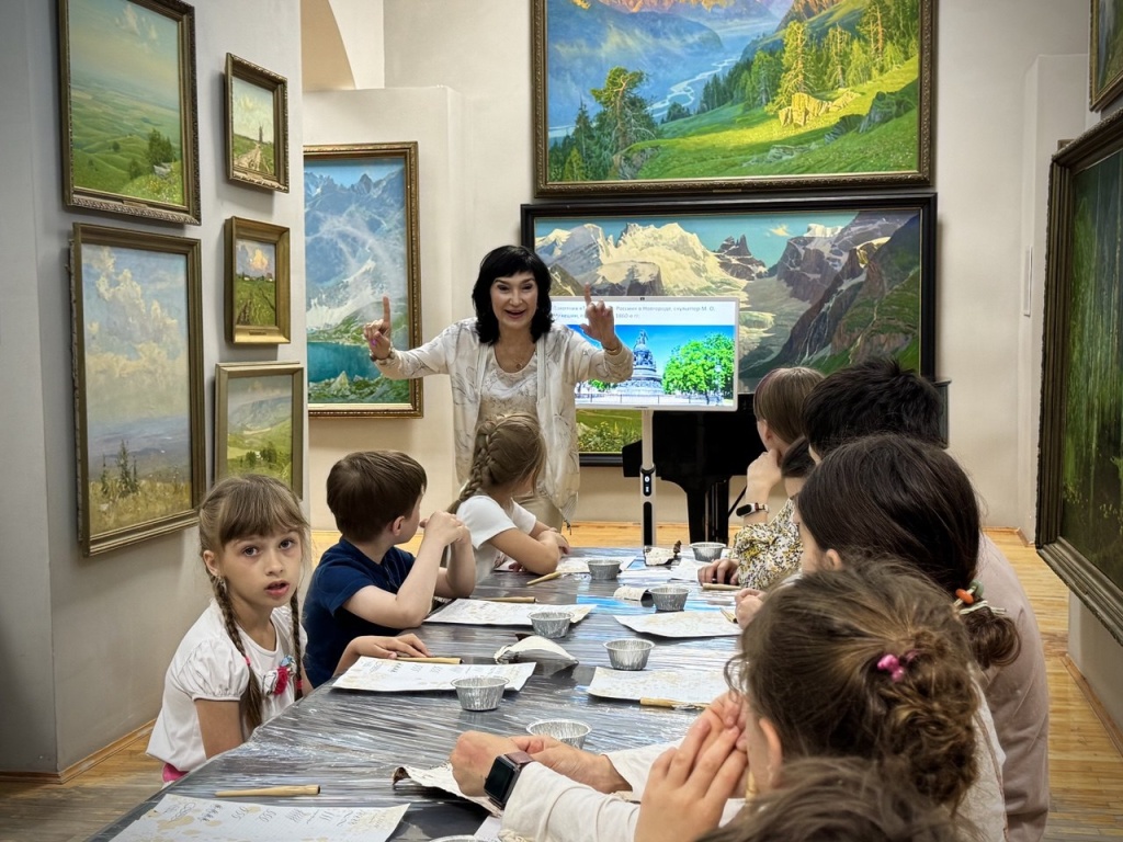 Клуб «Исторические посиделки»