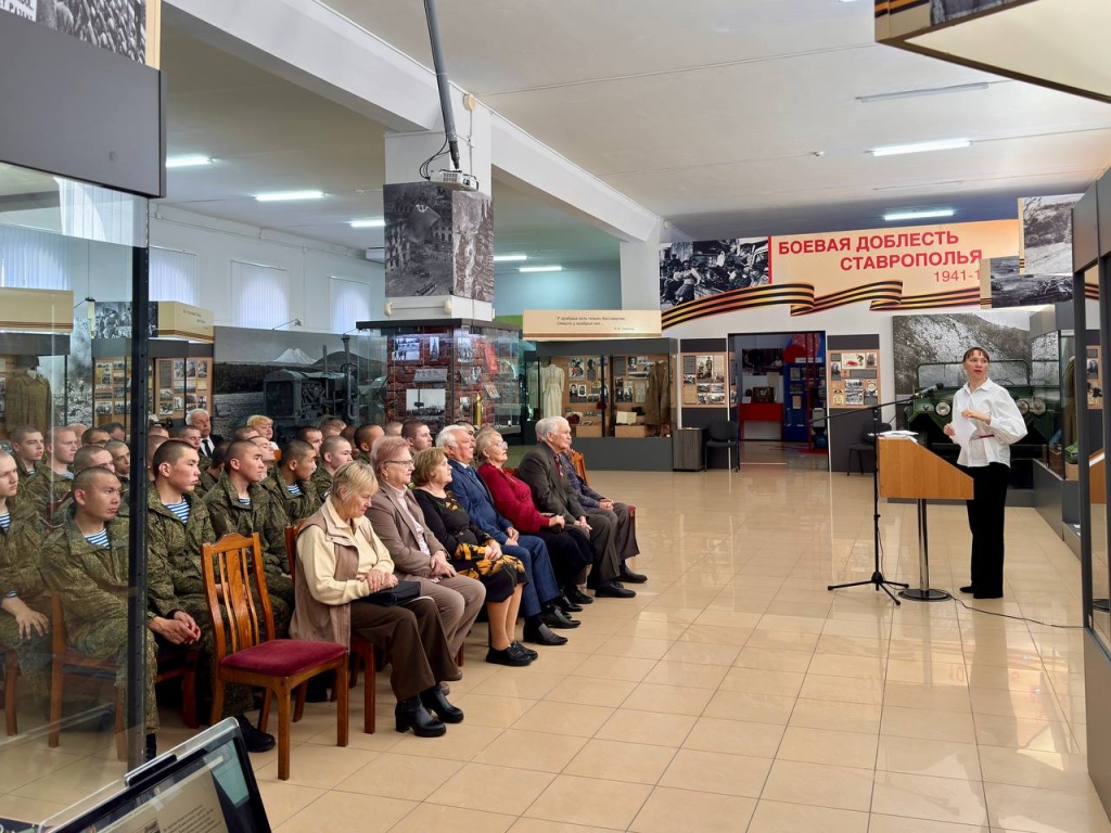 Патриотический час «В единстве наша сила»