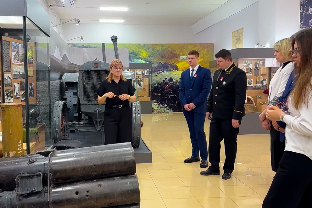 Экскурсия по выставке «Боевая доблесть Ставрополья»