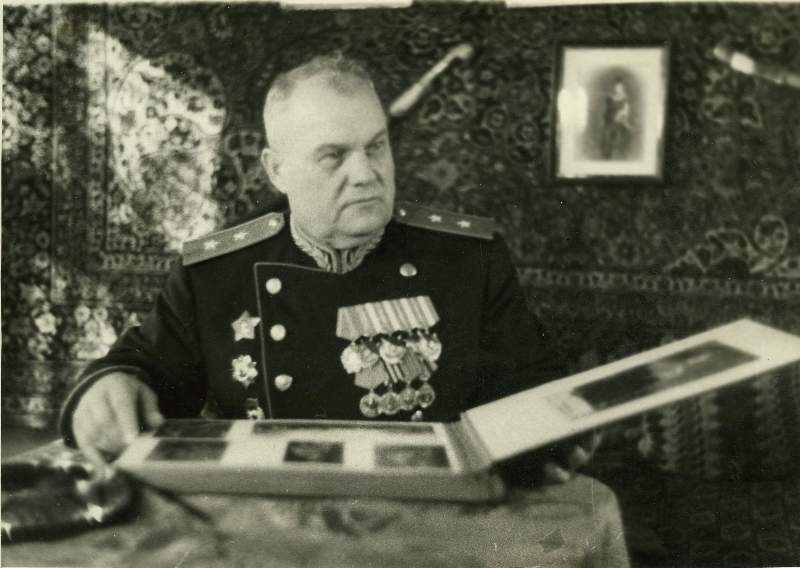 6. В.С. Голубовский. 1940 г..jpg