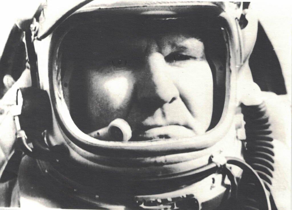 Его позвало небо