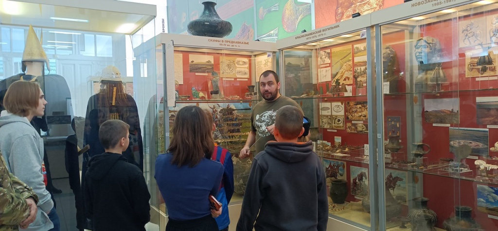 Экскурсия по музею для детей участников СВО