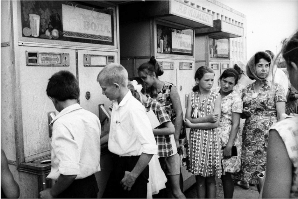 1. Из фондов ГБУК г. Москвы Мультимедийный комплекс актуальных искусств.jpg