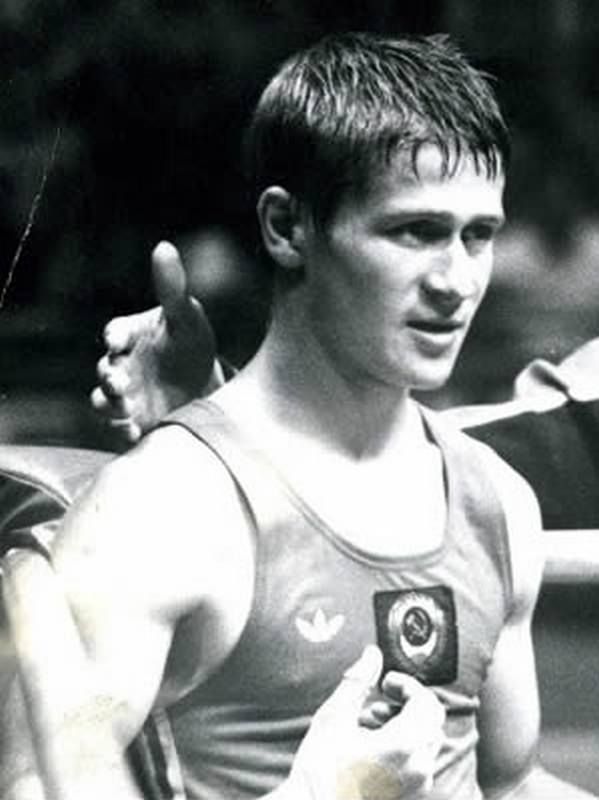 Юрий Александров1. Источник wikipedia.org.jpg