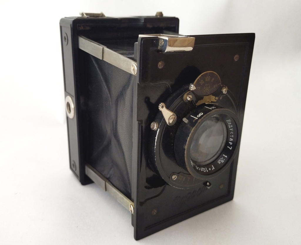 Фотоаппарат Турист готов к съемке.jpg