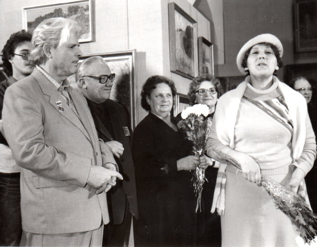 Открытие выставочного зала дарственных картин П.М. Гречишкина. 1987 г.jpg